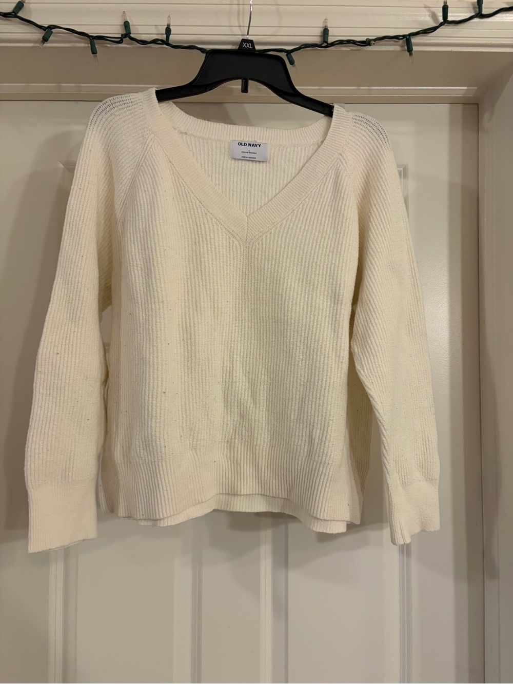 Old Navy V-Neck Rib Knit sweater